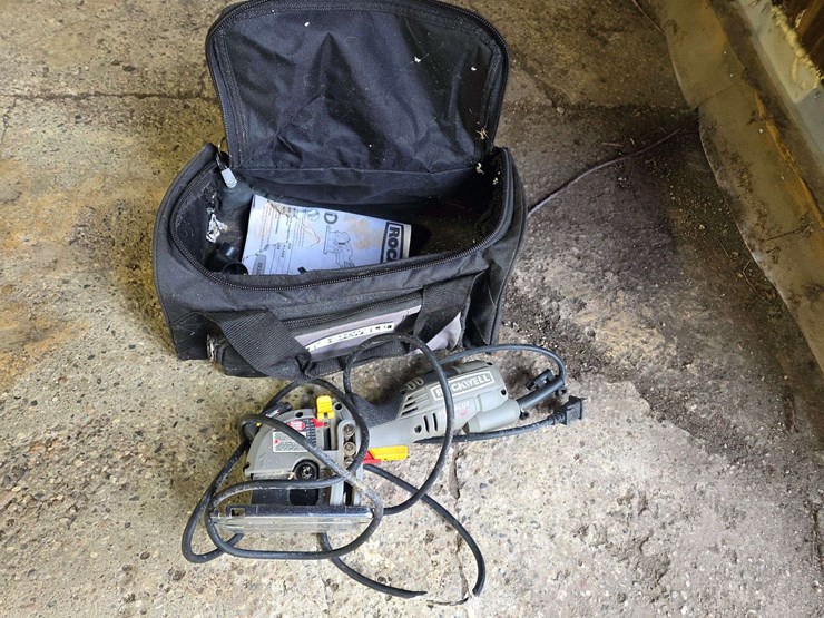 rockwell-versacut-electric-saw,-needs-new-cord,-used-very-little-image-1