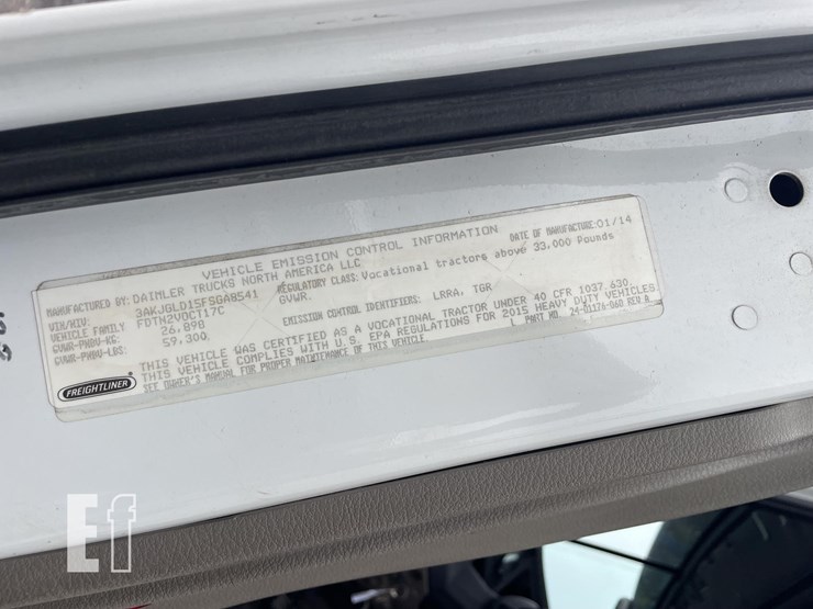 2014-freightliner-cascadia-125-image-36