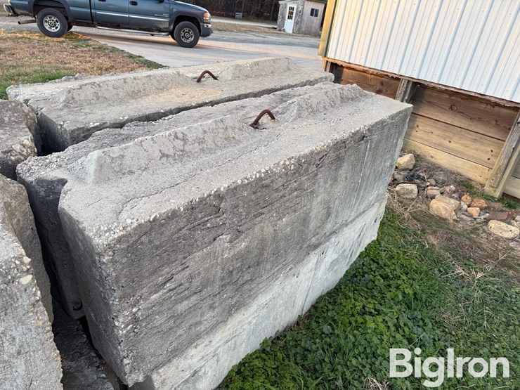 6)-precast-retaining-wall-blocks-image-8