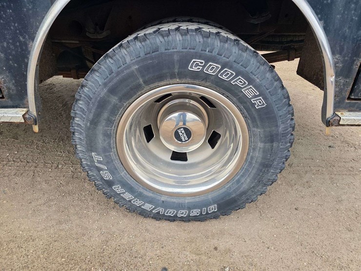 2005-dodge-ram-3500-image-47