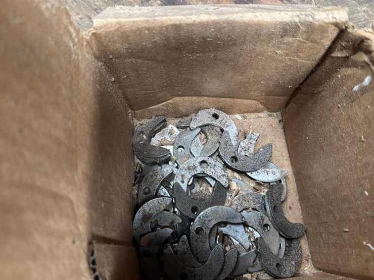 #186-•-saw-blade-parts-image-7