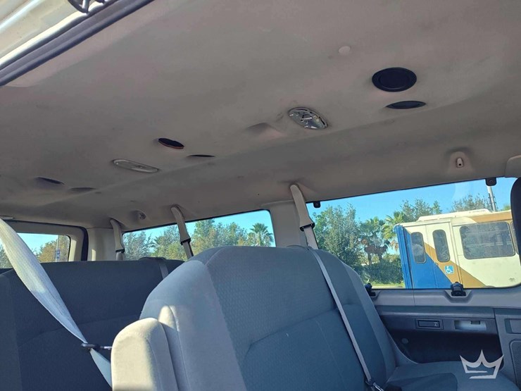 ford-e350-image-39