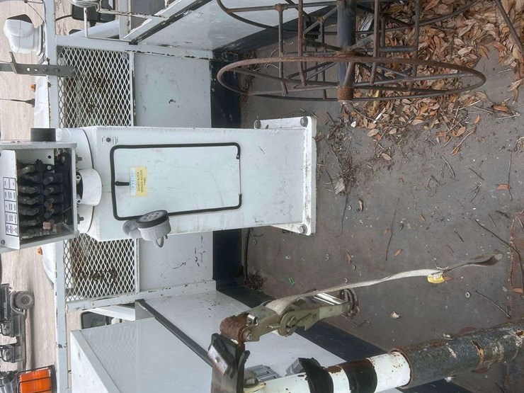 2019-ford-f550-image-16