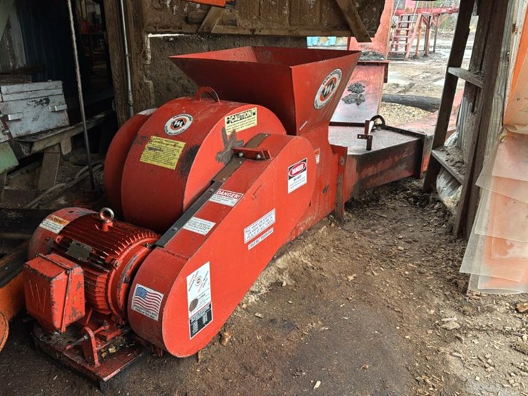 #106-•-morbark-chip-blower-image-1