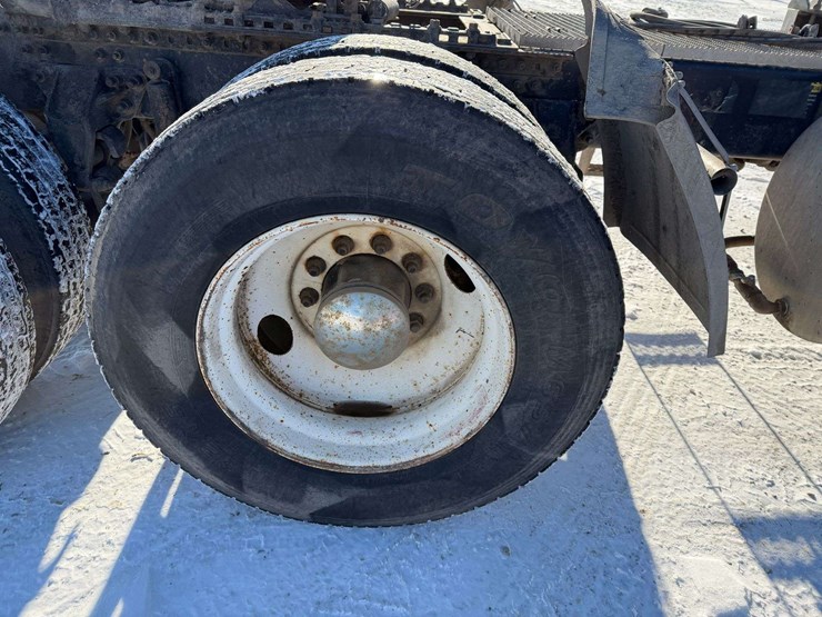 2006-mack-chn613-image-45