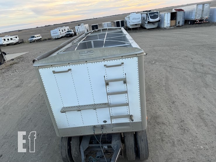 2002-stoughton-dolly-image-32