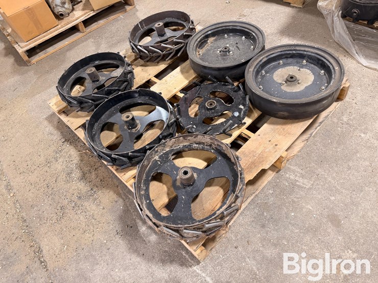 row-crop-cultivator-parts-image-2