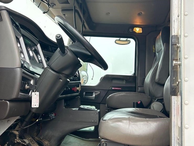 kenworth-t400-image-60