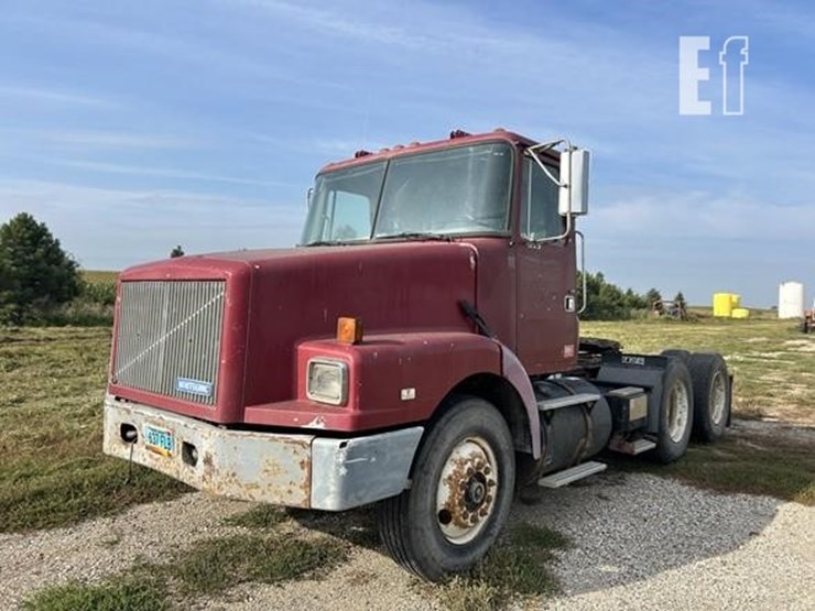 white/gmc-wg64t-image-1