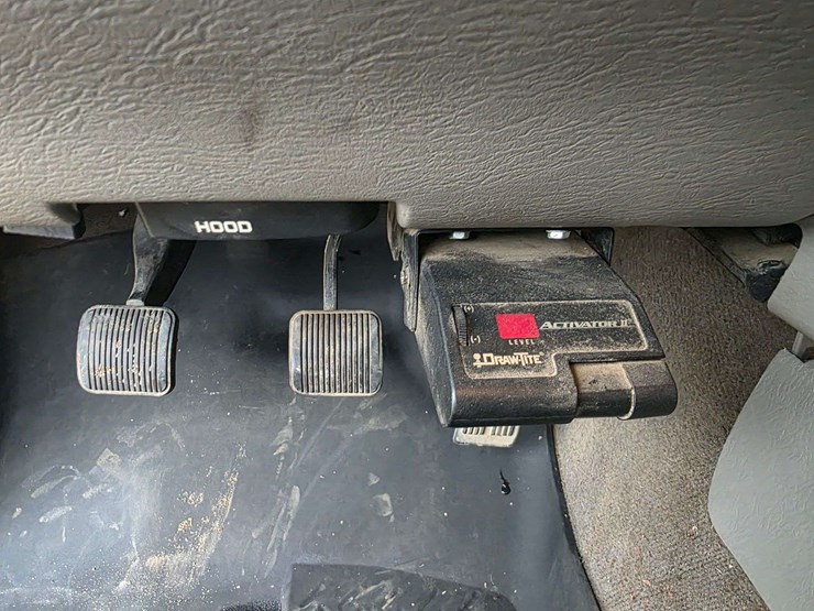 2005-dodge-ram-3500-image-42