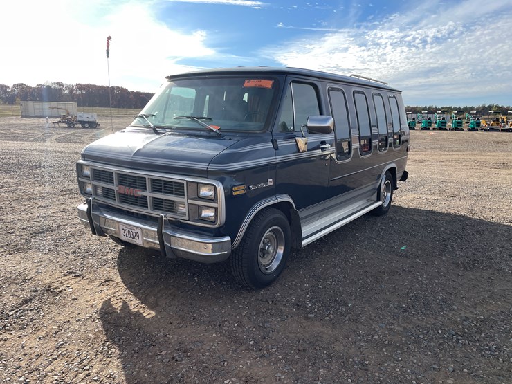gmc-2500-image-1