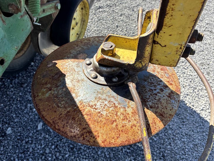 john-deere-7000-image-25