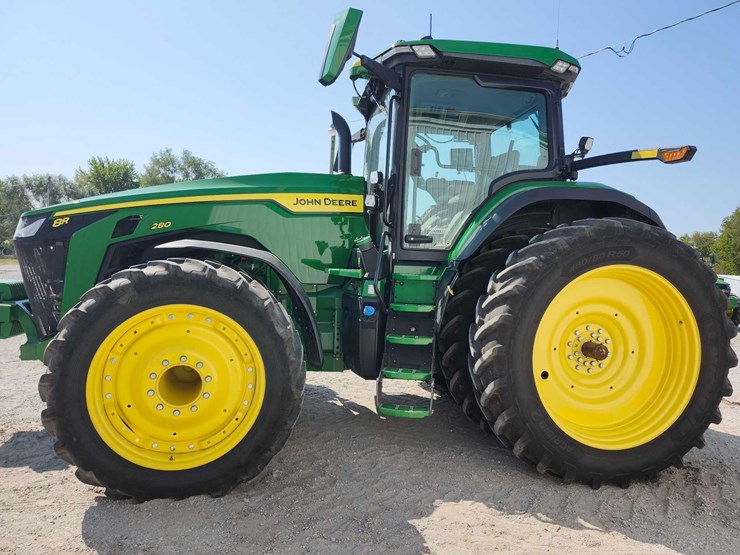 john-deere-8r-280-image-4