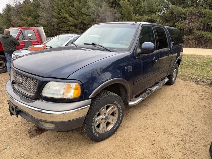 ford-f150-xlt-image-1