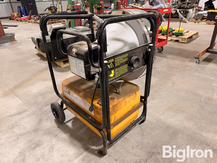 val6-kbe56-infrared-oil-heater-image-3