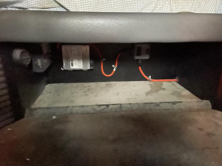 peterbilt-386-image-45