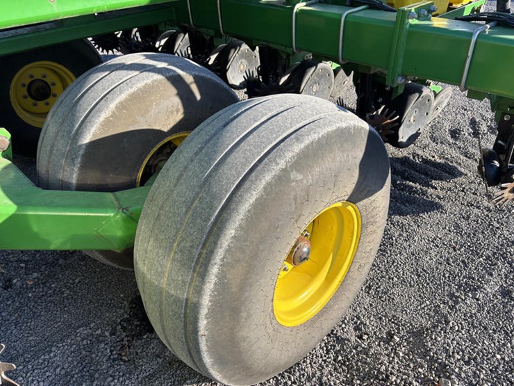 john-deere-db80-image-19