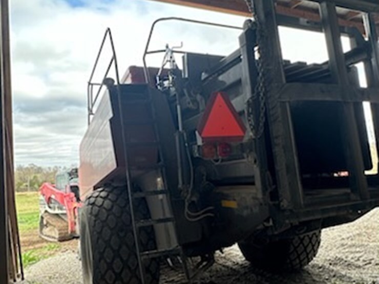 2011-massey-ferguson-2190-image-6