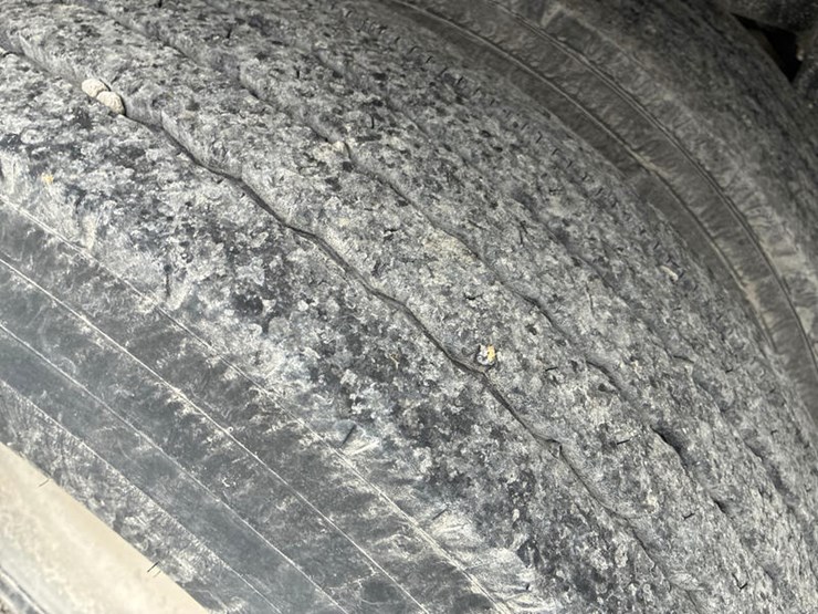 wilson-hopper-bottom-image-49