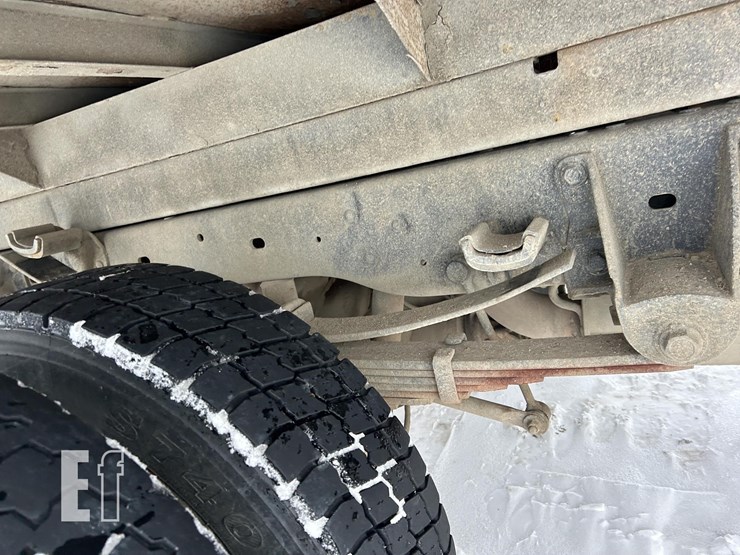 ford-f550-xl-image-51