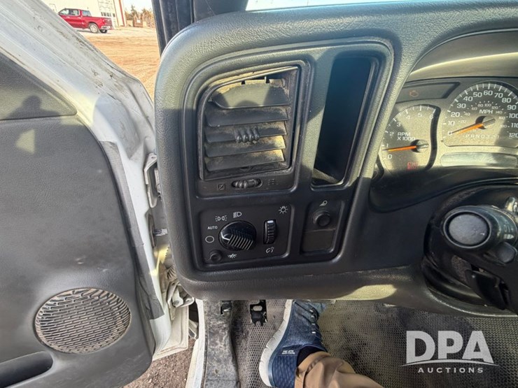 2007-gmc-sierra-1500-image-48