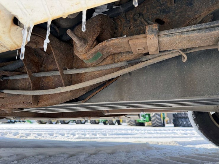 2013-chevrolet-silverado-1500-lt-image-19