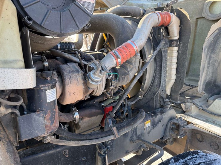 2006-mack-chn613-image-37