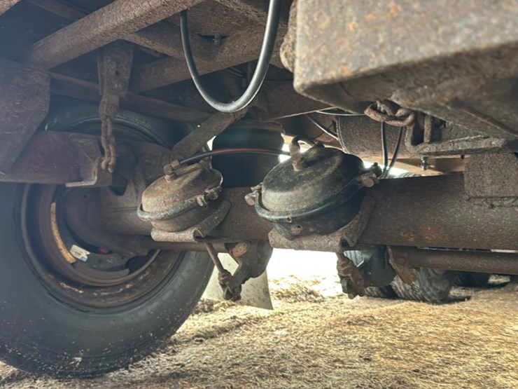 #124-•-chip-trailer-image-16