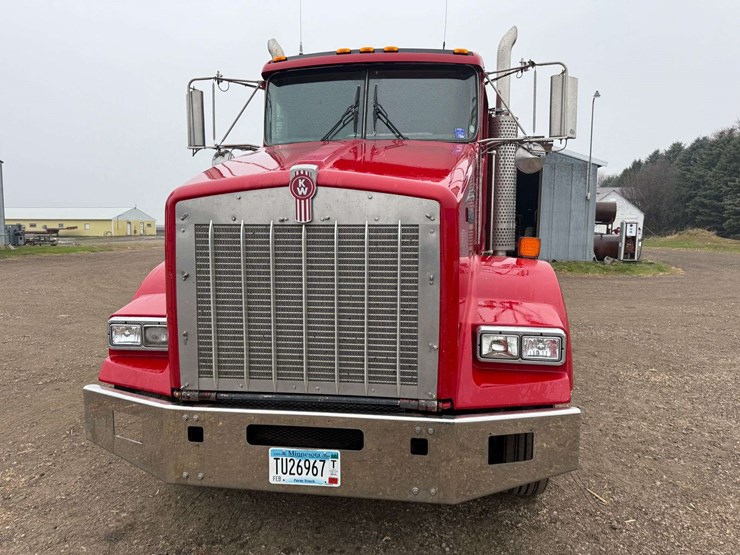 2001-kenworth-t800-image-3