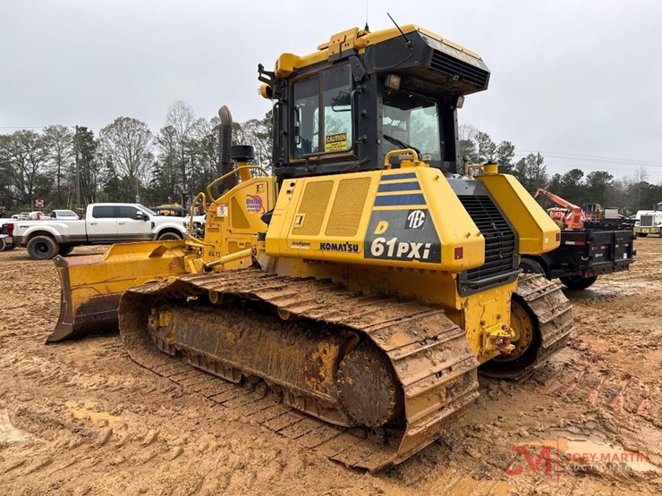 komatsu-d61pxi-24-image-3