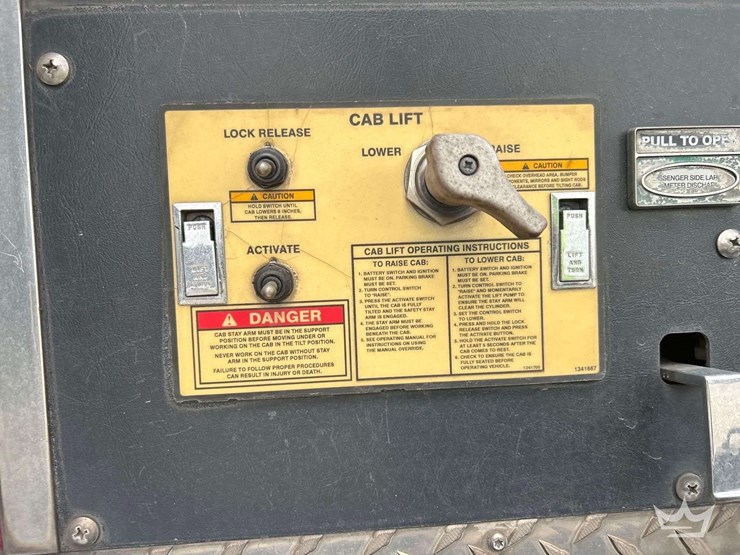 2008-pierce-enforcer-image-31