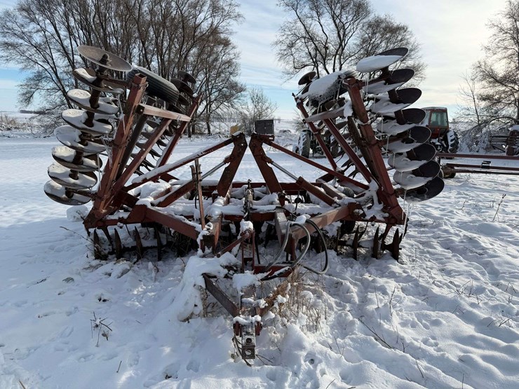 international-490-image-2