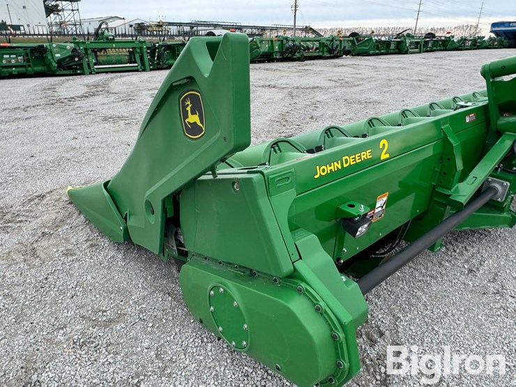 john-deere-c12f-image-17