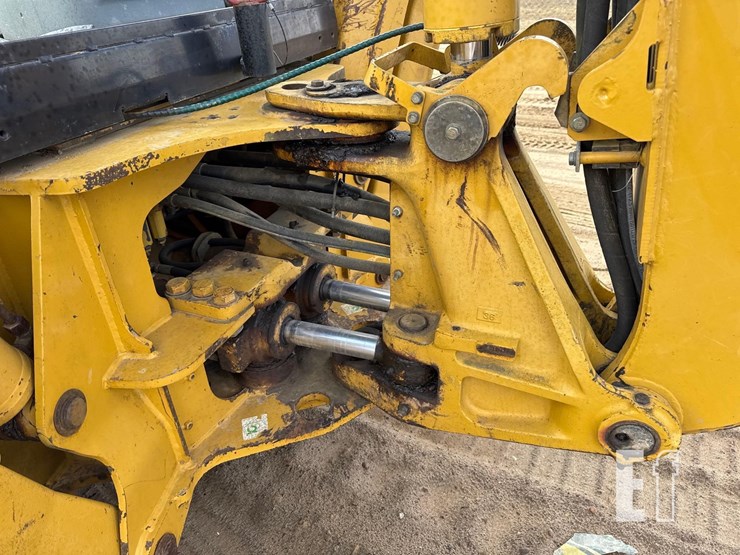 2004-caterpillar-416d-image-20