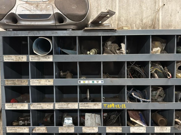 #160-•-snapon-tool-box*-image-26