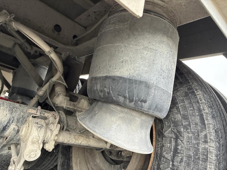 wilson-hopper-bottom-image-45