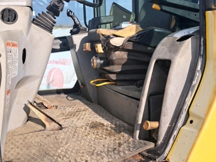 #1700-•-1999-komatsu-wa95-wheel-loader-image-15