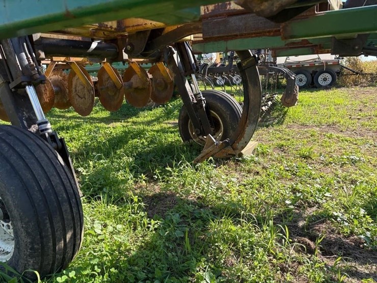 landoll-weatherproofer-deep-till-image-15