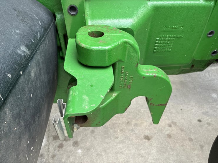 john-deere-8335r-image-22