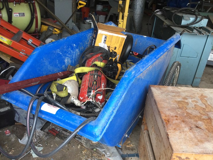 #4783-•-rubber-tired-feed-cart:-location-:-w2486-smies-rd,-oostburg,-wi-53070-image-1