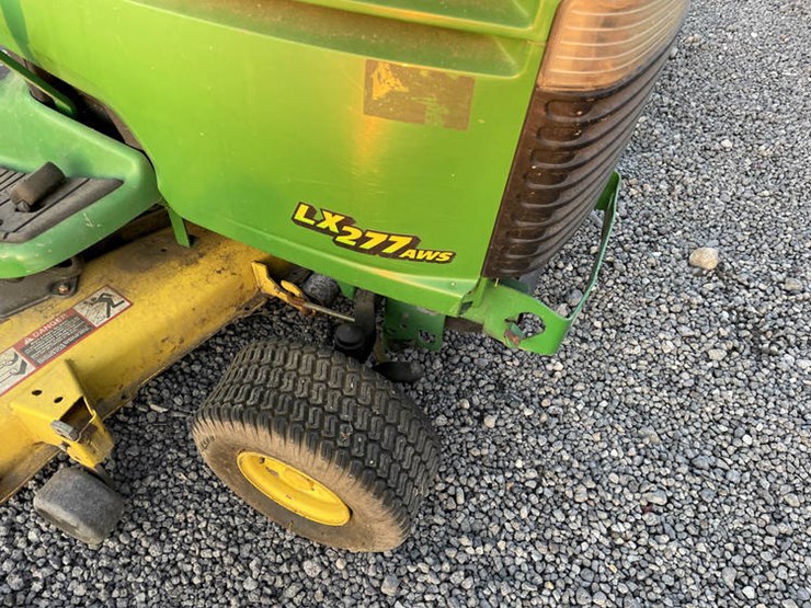 john-deere-lx277-aws-image-2
