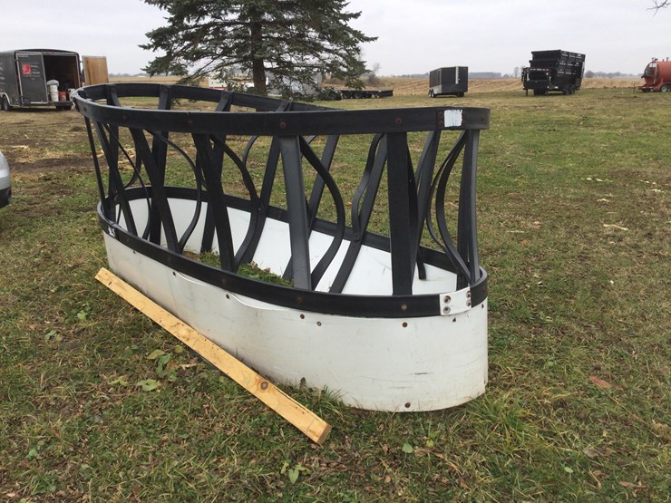 #4796-•-hay-feeder:-location:-w2486-smies-rd,-oostburg,-wi-53070-image-2