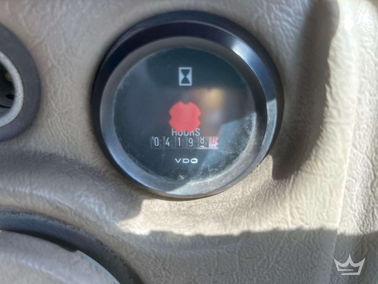 2014-volvo-l60g-image-12