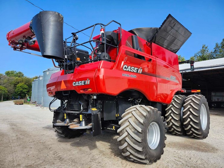 case-ih-8250-image-14