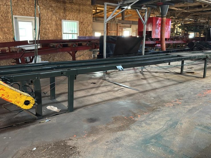 #113-•-green-chain-image-1