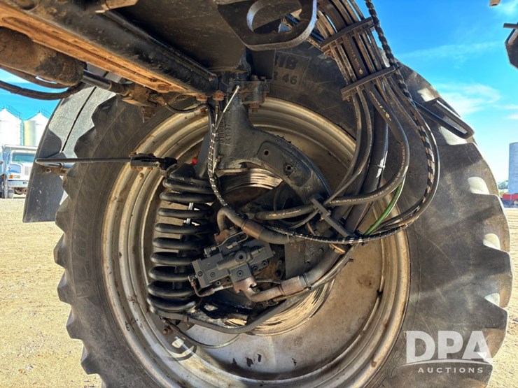 case-ih-patriot-4440-image-38