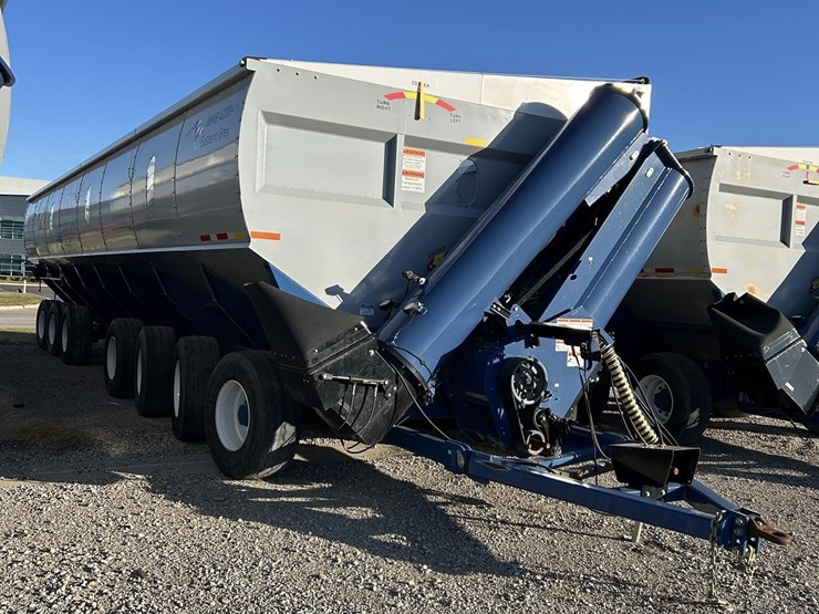 2022-walkabout-mother-bins-4000+-image-62