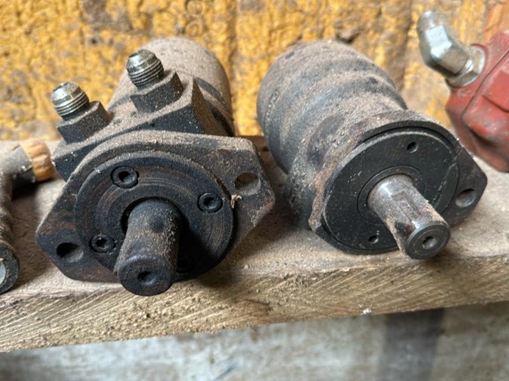 #181-•-hydraulic-motors-image-7