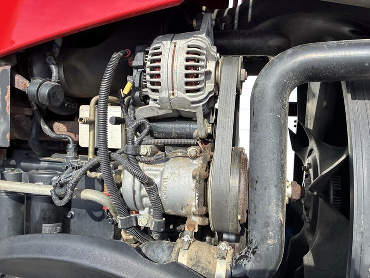 case-ih-mx215-image-36