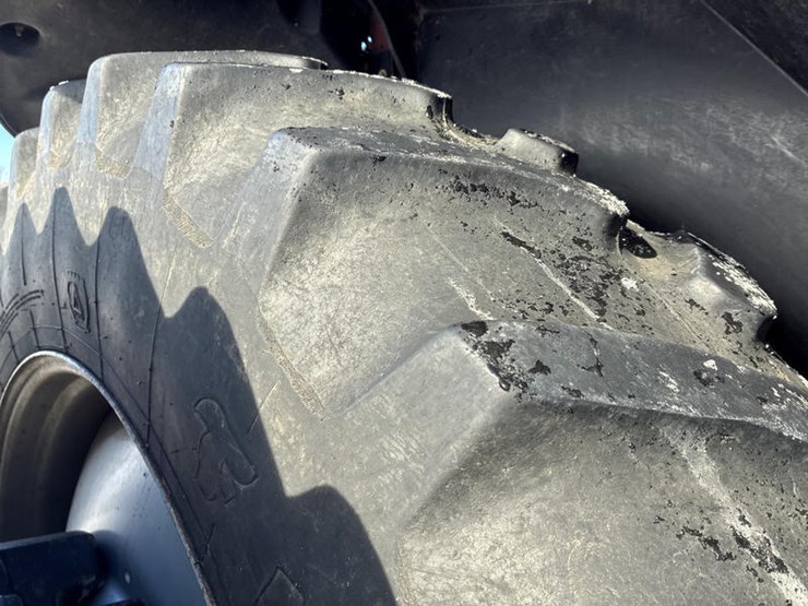 case-ih-mx215-image-52